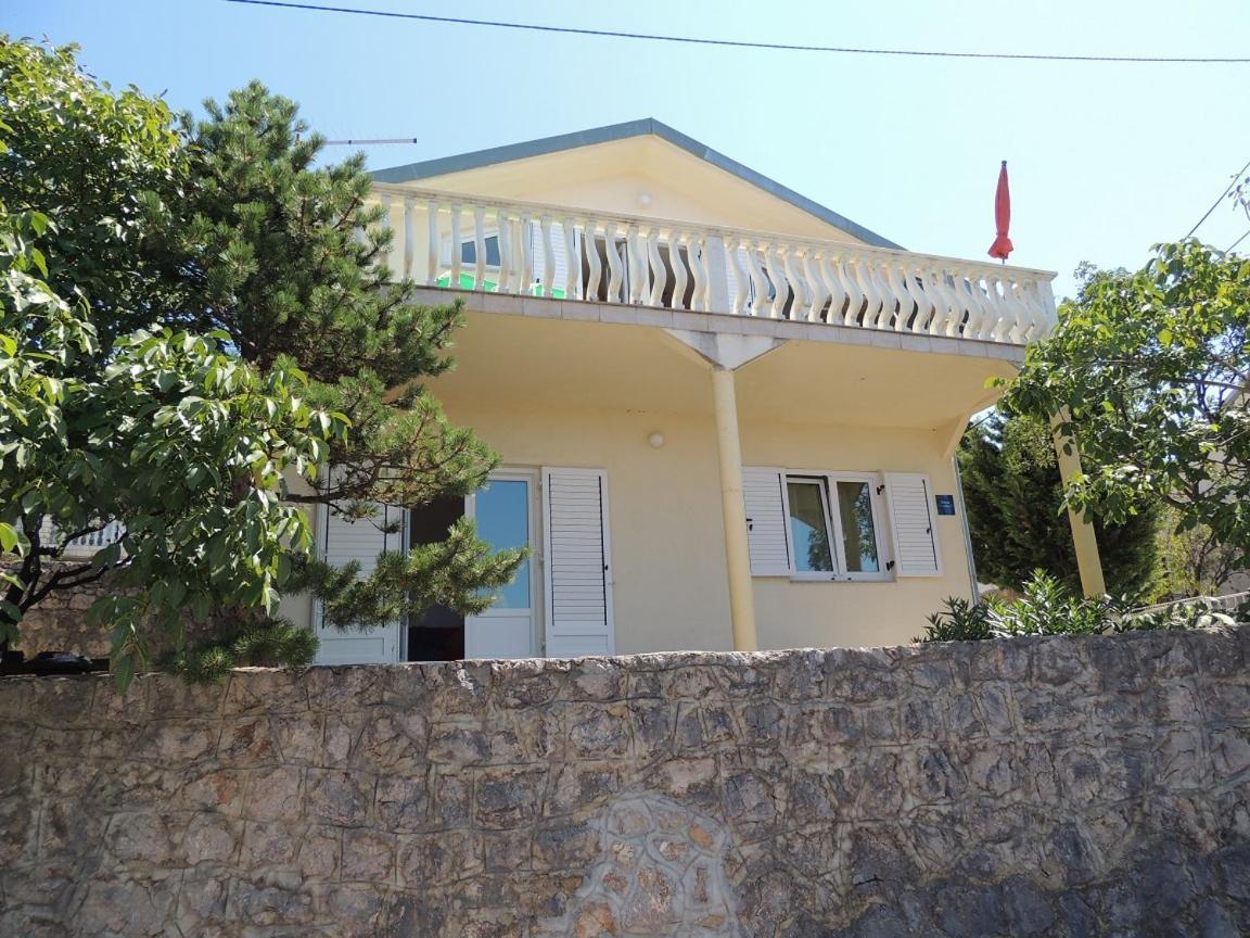 Apartman Tea Karlobag Exterior foto